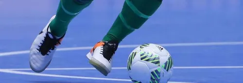 Un arbitre de futsal frappé lors d’une rencontre Villeneuve...