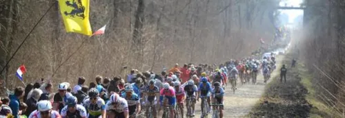 Paris-Roubaix : les horaires de passage du peloton