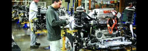 Renault envisage d'investir 1 milliard d'euros dans les voitures...