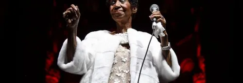 Aretha Franklin, gravement malade, hospitalisée à Détroit
