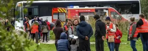 Grande-Synthe: 1800 migrants évacués du camp du Puythouck