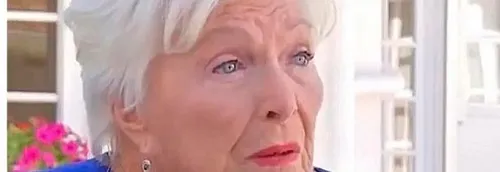 Line Renaud présidera le jury Miss France à Lille