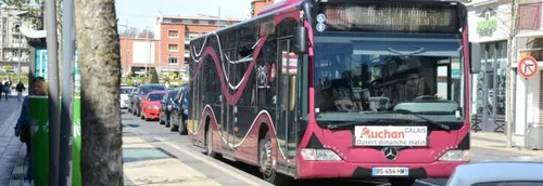 La maire de Calais veut rendre les bus gratuits d'ici un an