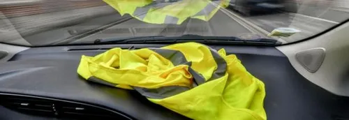 Les Gilets Jaunes organisent une marche blanche à Lens