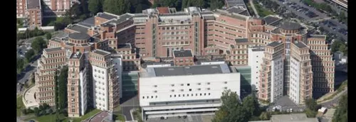 Le CHU de Lille lance un appel face au manque de surblouses