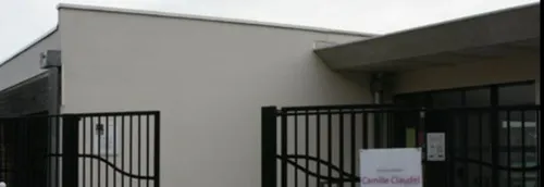 Neuville-en-Ferrain: une école primaire fermée, un enfant testé...