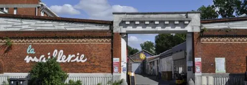 Faites dons de vos vêtements et meubles pour la bonne cause !