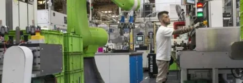 Emmanuel Macron à Etaples dans l'usine Valeo ce mardi après-midi