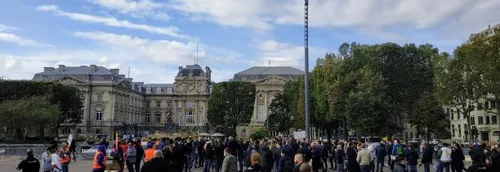 Rassemblement à Lille suite aux nouvelles mesures annoncées