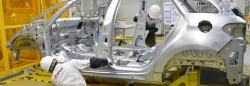 Toyota et PSA recrutent 460 personnes dans le Nord Pas-de-Calais