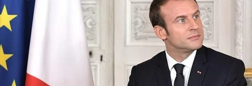 La France reconfinée à partir de vendredi au moins jusqu'au 1er...