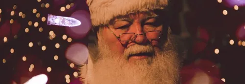 Le Père Noël va distribuer des cadeaux dans les hôpitaux de la région