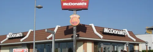 Fini les jouets en plastique dans les Happy Meal de Mc Donald's