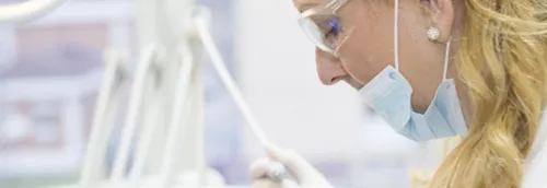 Vétérinaires et dentistes vont pouvoir vacciner