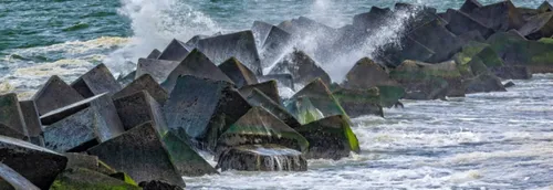 Des vents forts et grosses vagues attendus sur le littoral