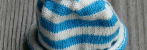 Opération solidaire dans le Nord pour coudre des bonnets