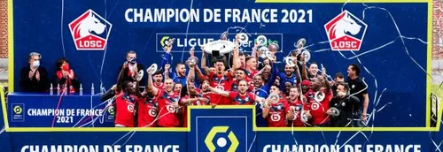 La coupe de Ligue 1 exposée ce samedi à la mairie de Lille