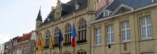 Un appel aux dons lancé par la ville de Comines (Belgique)