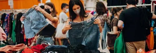 Une grande vente vintage au kilo ce week-end à Lille