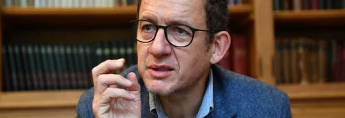 Découvrez la bande-annonce du nouveau film de Dany Boon sur le...