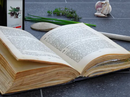 Un salon du livre autour de la cuisine à Noyelles-Godault