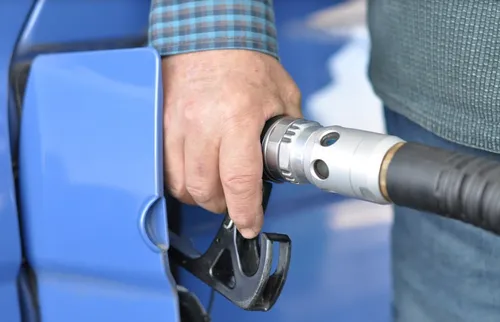 Une indemnité carburant de 100 € pour certains Français en début...