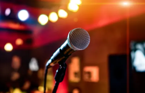 Une soirée blind test spéciale années 80 à Grand Scène