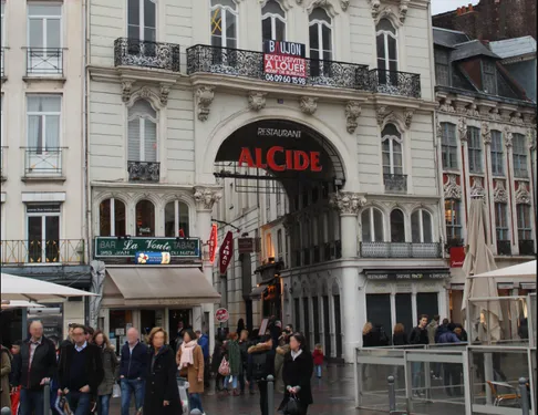 Le restaurant Alcide change de propriétaires et recrute à Lille
