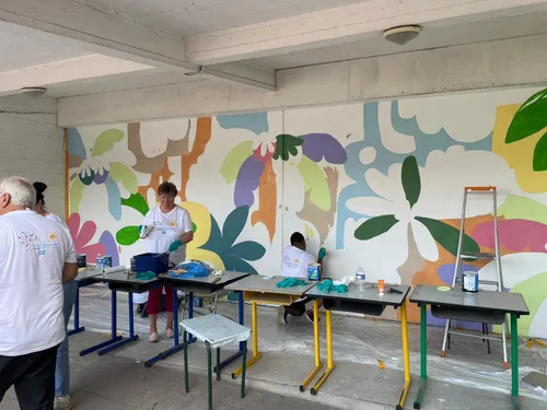 Saultain : de la solidarité et de la couleur dans les écoles