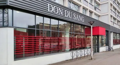 Appel aux dons à l'EFS à Lille