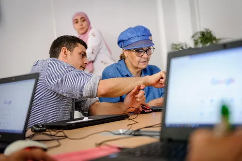 Emmaüs Connect cherche des bénévoles à Lille lors de sa « Journée...