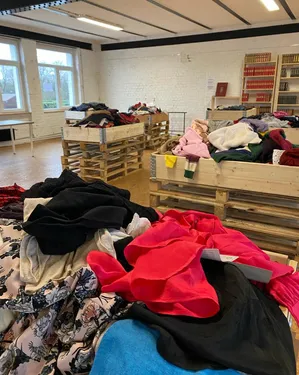 La Friperie du Sart vide ses stocks ce mercredi