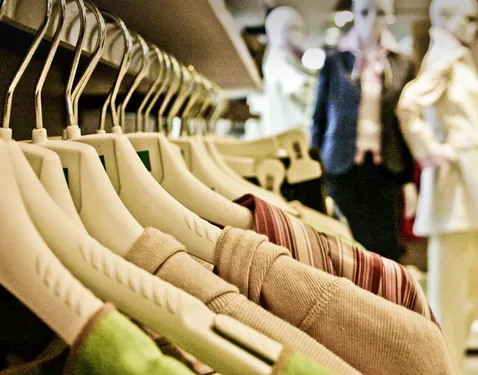 Nouveau déstockage à la Friperie du Sart