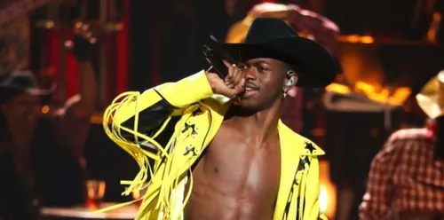 Lil Nas X nommé aux Country Award Music