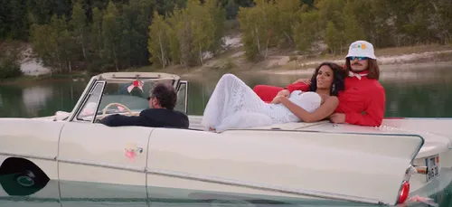 Shy'm et Lorenzo se marient dans "Nous Deux"