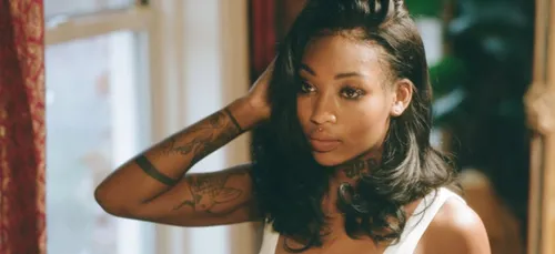 Summer Walker : la révélation RnB bat des records avec son 1er album