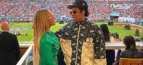 Beyoncé et Jay Z critiqués pour leur comportement lors du Super Bowl