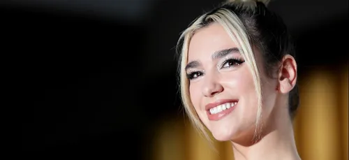 Dua Lipa nous propose une séance de sport sur "Physical"