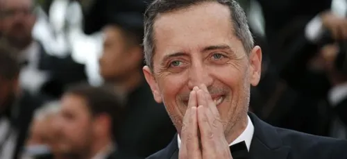 Gad Elmaleh annonce le report de sa tournée