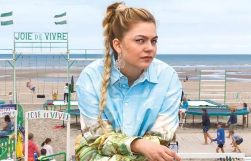 Louane : l'album "Joie de Vivre" et le clip de "Peut-être"