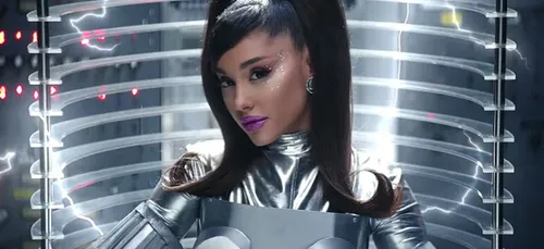 Ariana Grande : le clip de "34+35"