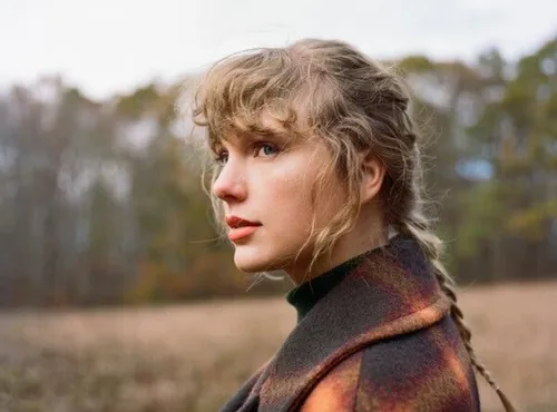 Taylor Swift annonce un nouvel album surprise !