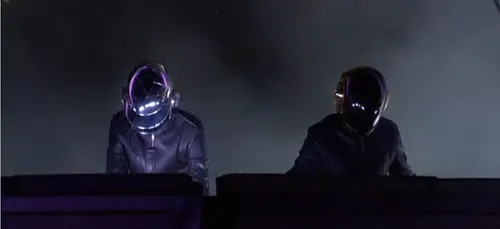 Un set vidéo de "Alive 2007" des Daft Punk est disponible sur...