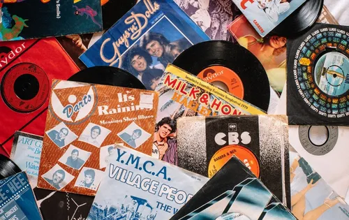 Années 80, un héritage sans cesse modernisé