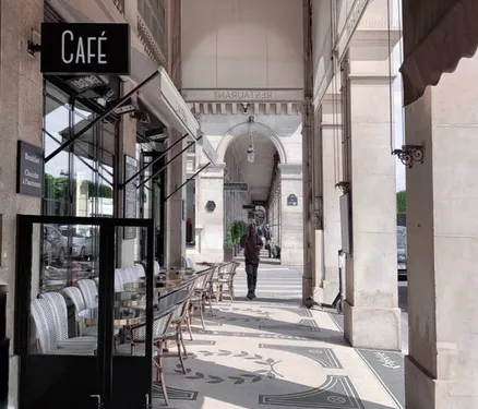 Emmanuel Macron annonce une réouverture progressive en 4 étapes