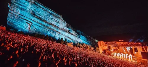 Retour en images sur le sublime live de Kygo à Red Rocks !