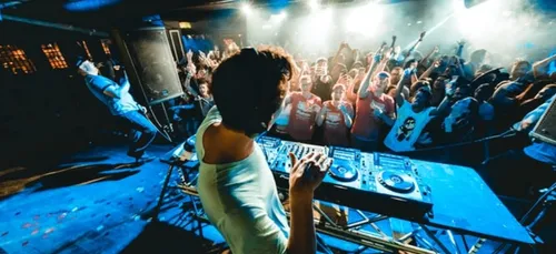 Clubs anglais : ouverture maintenue le 19 juillet prochain