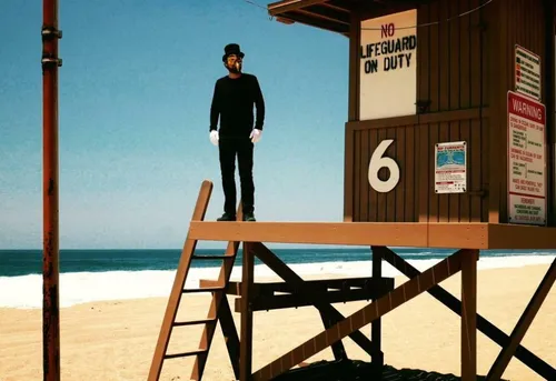 Release FG – Claptone ft James Vincent McMorrow – Wake Up