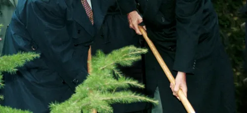 Pour le 9e anniversaire de l'assassinat de l'ex-Premier ministre...