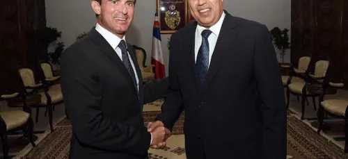 Rythmes scolaires : Najat Vallaud-Belkacem porte plainte contre une...